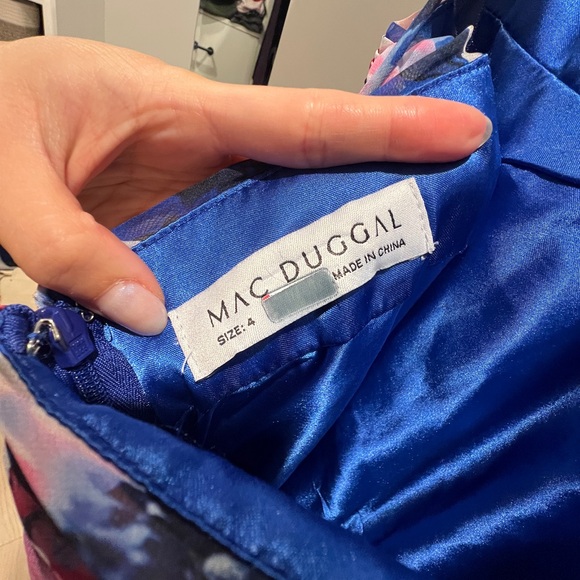 Mac Duggal Blue Floral Ruffle Tiered Dress size 4 - Picture 5 of 5